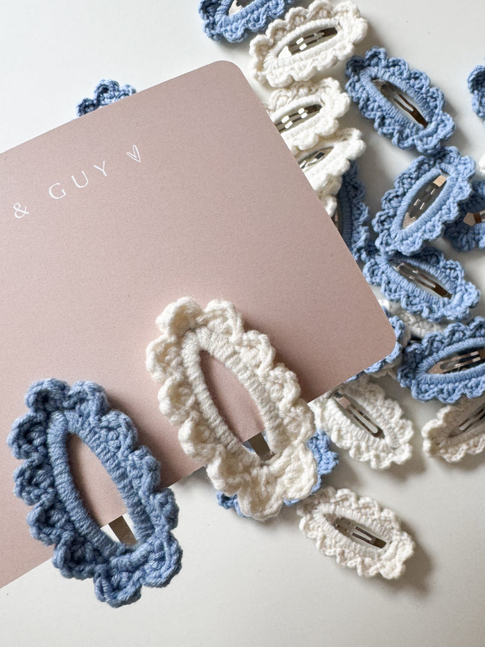 SCALLOP CROCHET CLIP