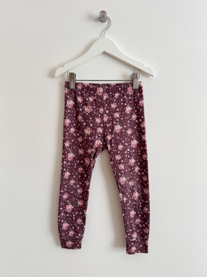 PRELOVED WINTERBERRY LEGGINGS  3-4 YEARS