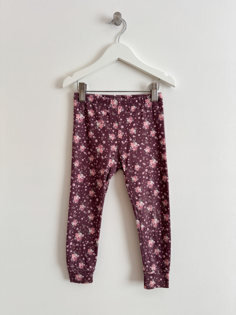 PRELOVED WINTERBERRY LEGGINGS  3-4 YEARS