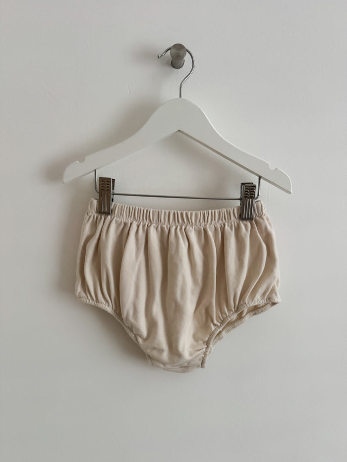 PRELOVED OATMEAL BLOOMERS 3-4 YEARS