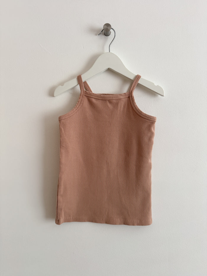 PRELOVED CLAY VEST 5-6 YEARS