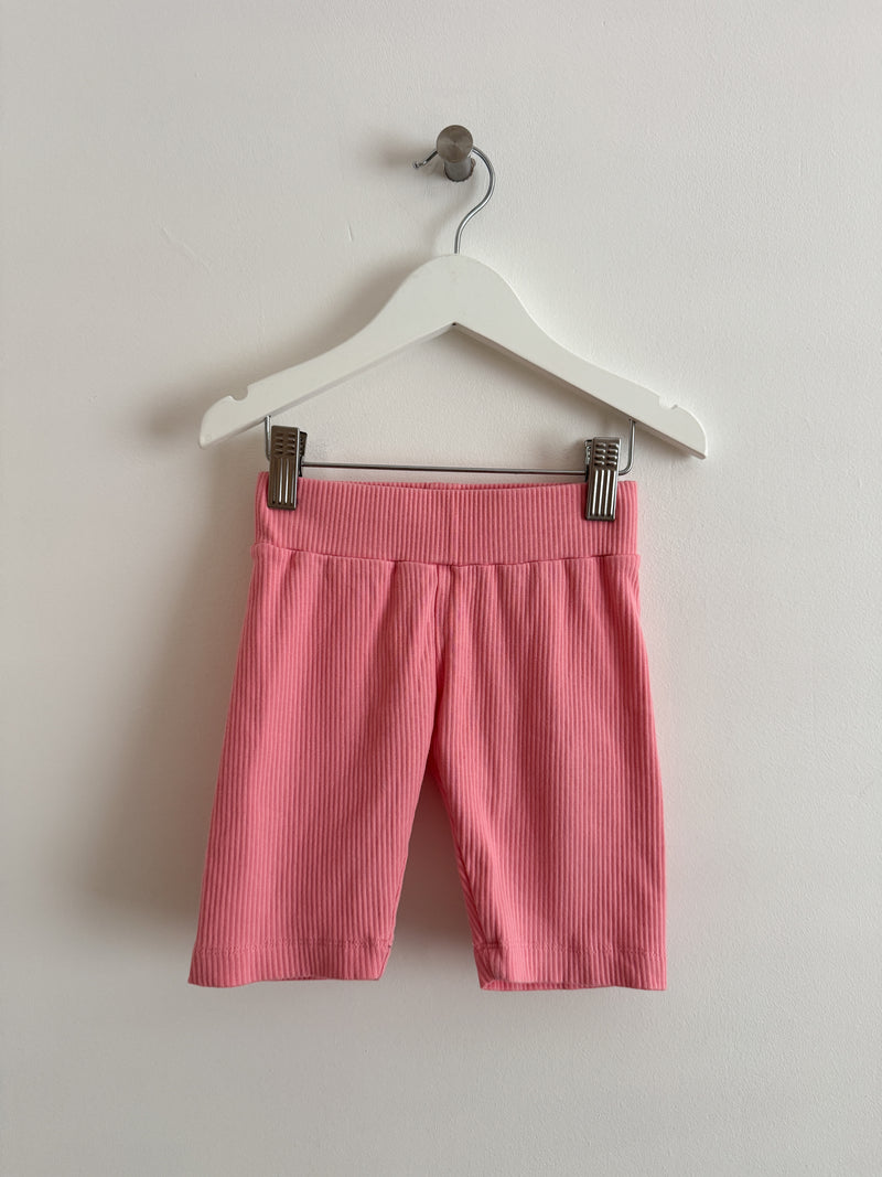 PRELOVED CANDY PINK CYCLING SHORTS 3-4 YEARS