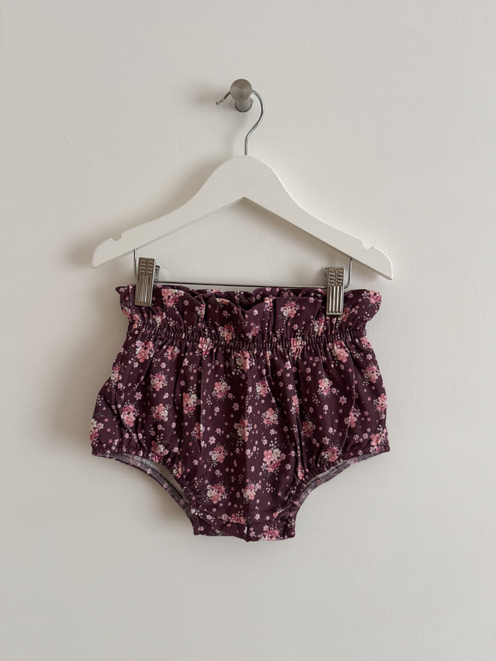 PRELOVED WINTERBERRY BLOOMERS 0-6 MONTHS