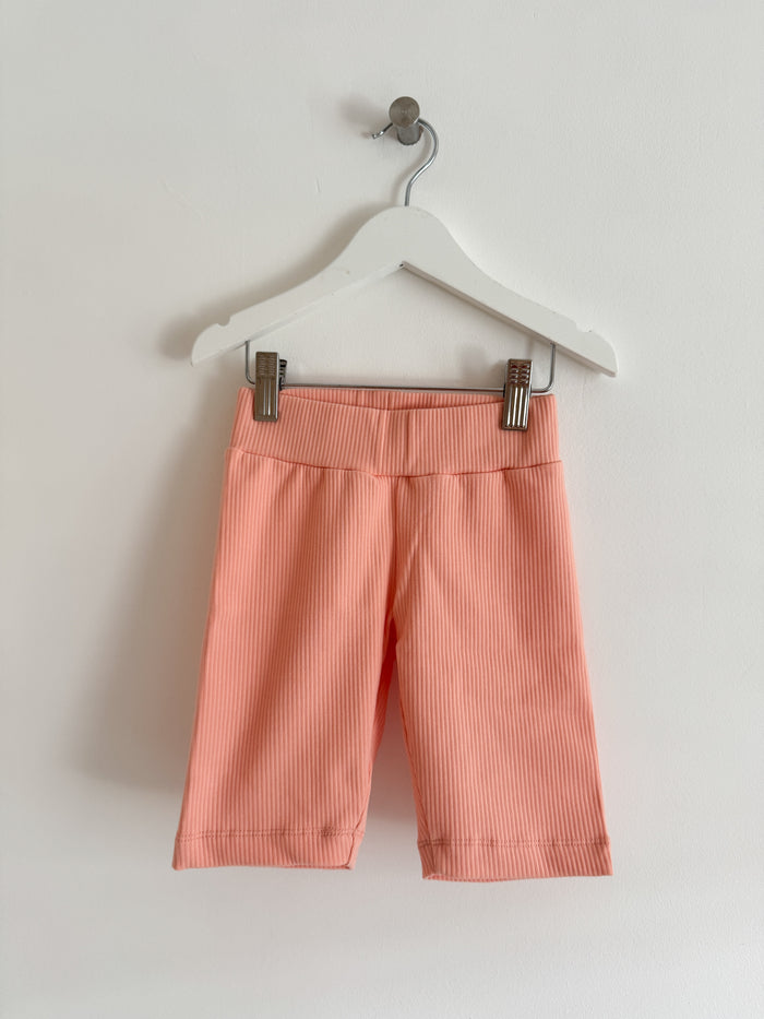 SECONDS PEACH CYCLING SHORTS 4-5 YEARS