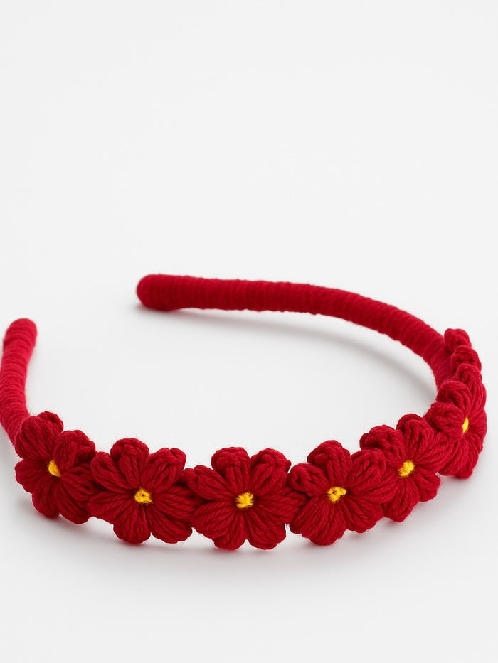 CRIMSON DAISY CROCHET HAIRBAND