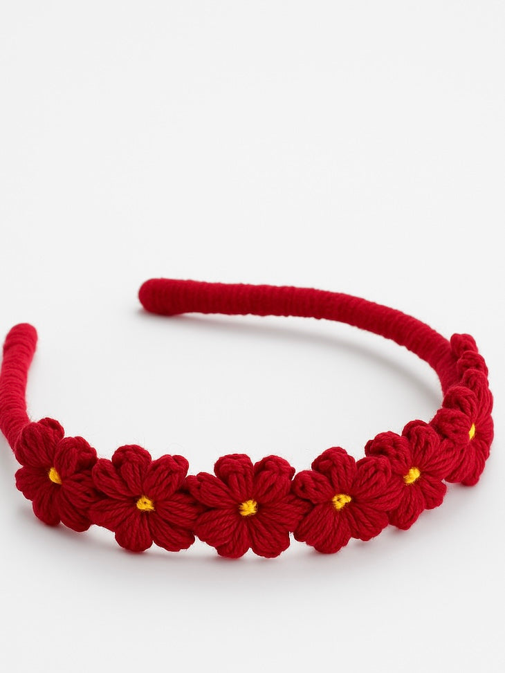 CRIMSON DAISY CROCHET HAIRBAND