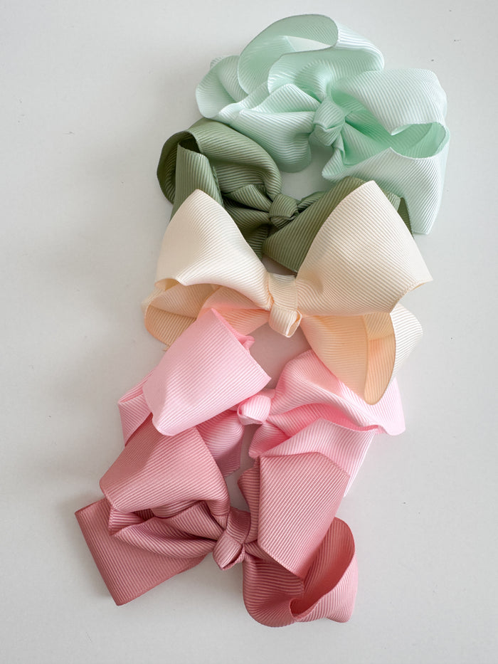SATIN BOW