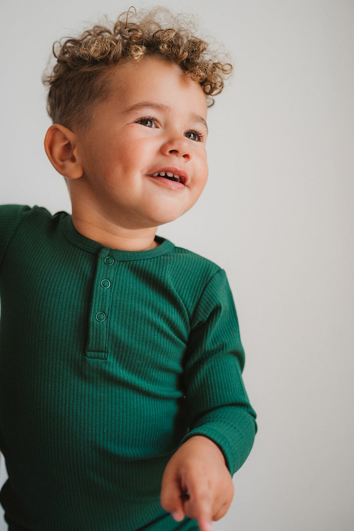 EMERALD RIBBED LONG SLEEVED TOP