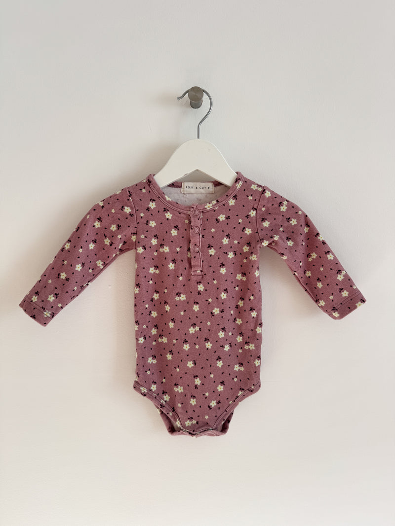 PRELOVED MULBERRY FLORAL BODYSUIT 6-12M MONTHS