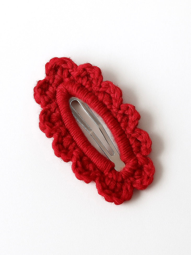 CRIMSON SCALLOP CLIP