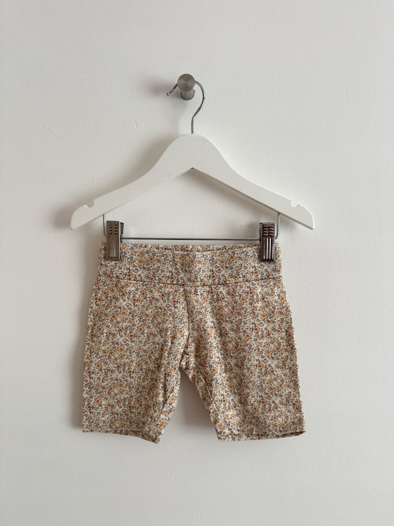 PRELOVED SUMMER MEADOW CYCLING SHORTS 2-3 YEARS