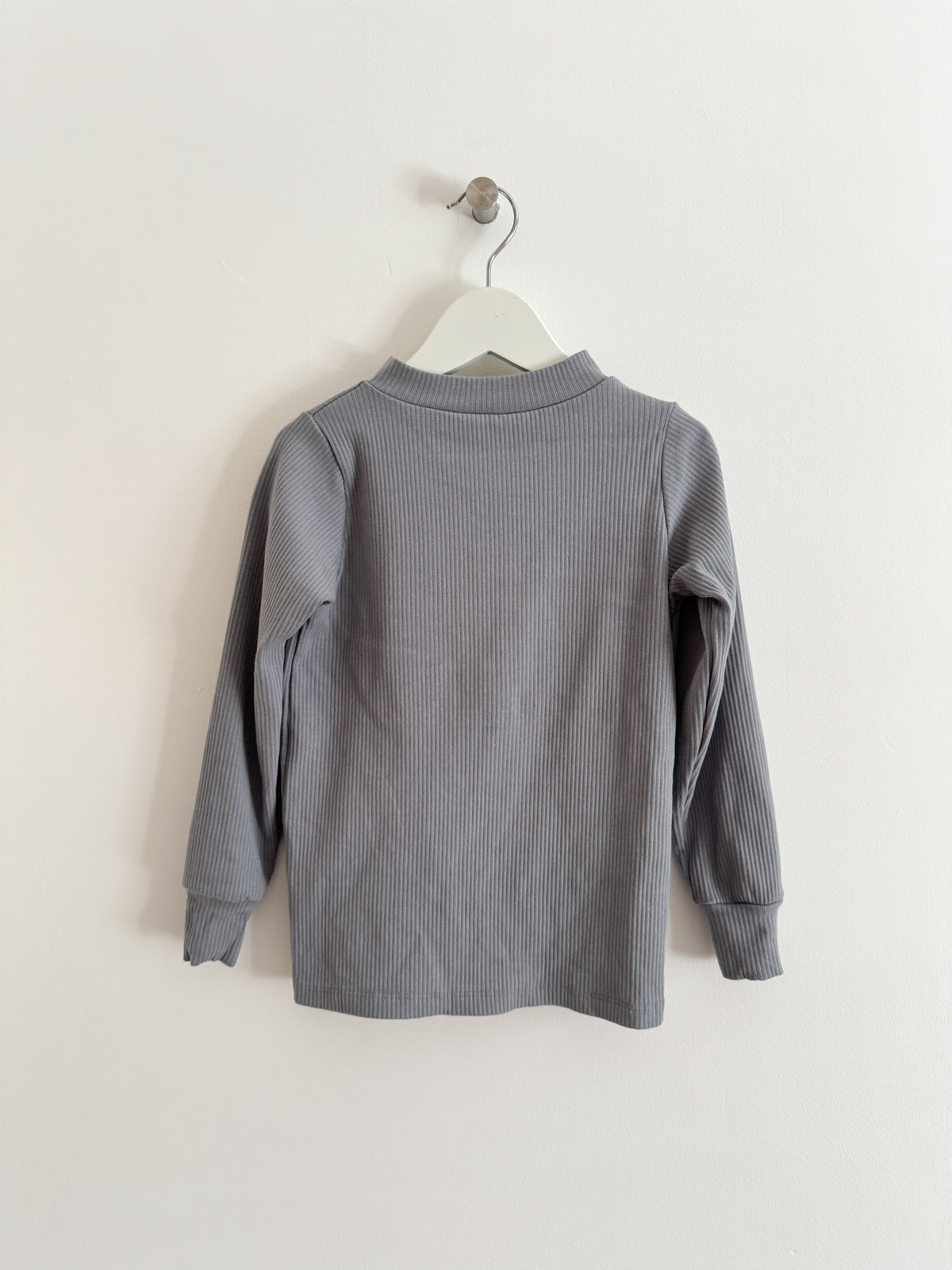 PRELOVED DUSTY BLUE TURTLENECK TOP 5-6 YEARS