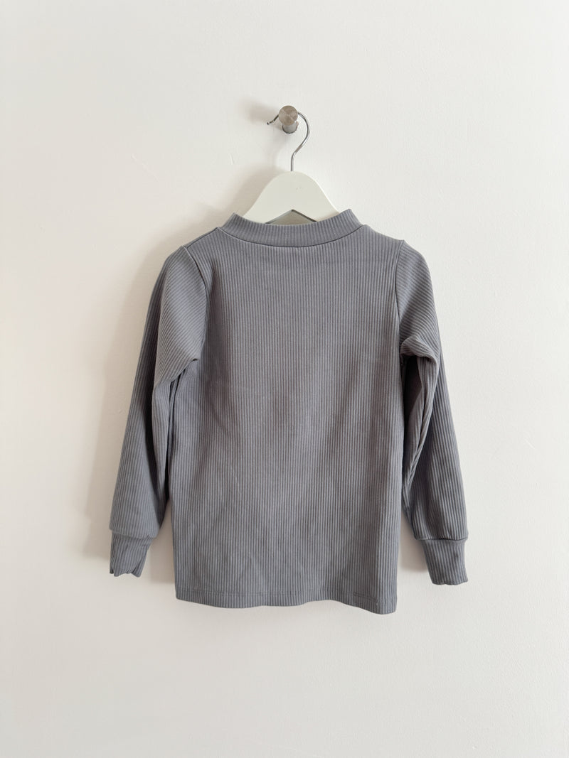 PRELOVED DUSTY BLUE TURTLENECK TOP 5-6 YEARS