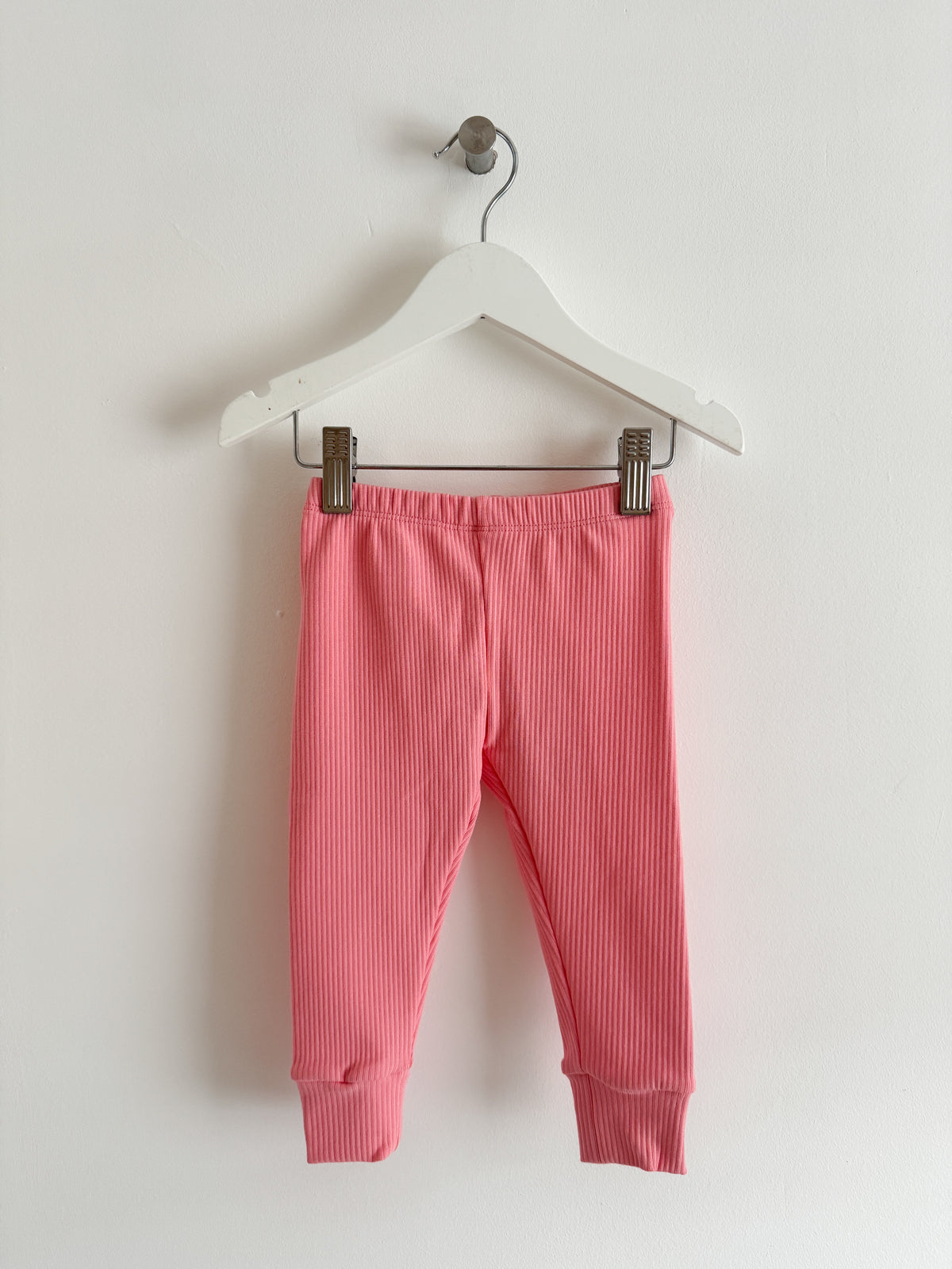 CANDY PINK RIBBED LEGGINGS